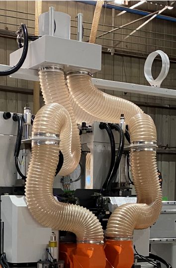Beaver DOORCUT CNC  Аспирационная подготовка  Обрабатывающие агрегаты оборудованы аспирационными кожухами от которых сделана разводка к общему распределителю с шиберными заслонками  В зависимости от того, какой агрегат находится в работе - открыва...